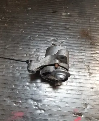 BMW 4 F32 F33 Generator/alternator belt tensioner 7810807