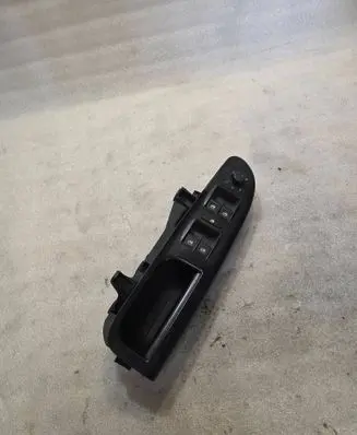 Volkswagen PASSAT B6 Electric window control switch