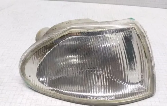Opel Astra F Front indicator light 183168B