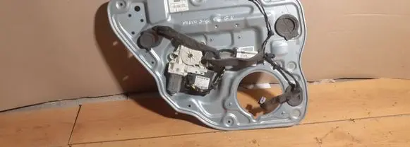 Volvo S40 Rear door window regulator with motor 30710147 992763100