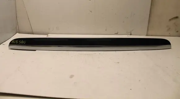 Peugeot 407 Tailgate release/open handle 