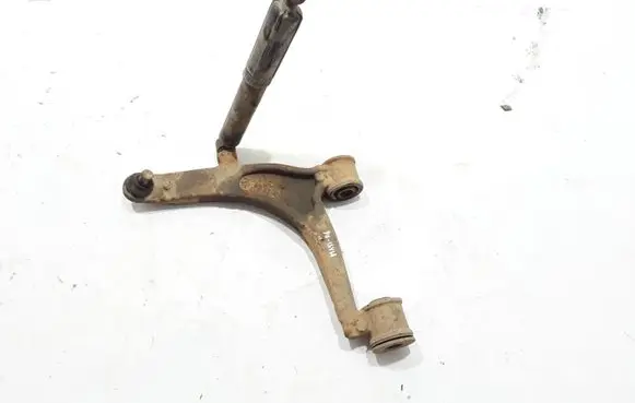 Renault Master II Front lower control arm/wishbone 8200767822