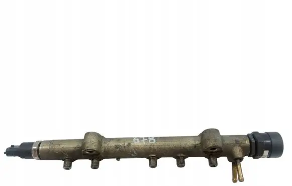 Toyota Yaris Fuel main line pipe 0445214046