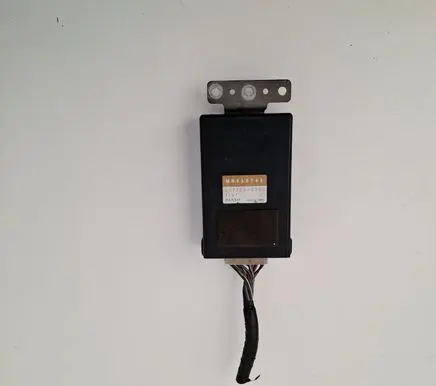 Mitsubishi Pajero Other control units/modules MR460758
