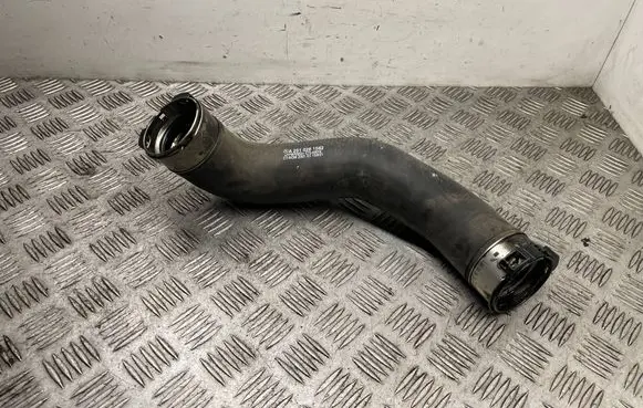 Intercooler hose/pipe