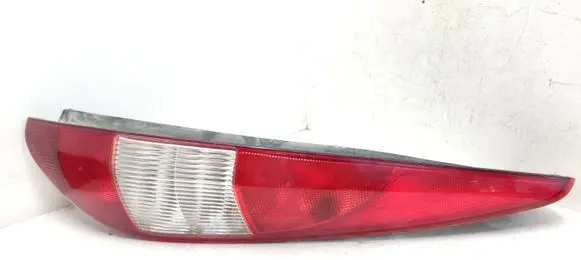 Ford Mondeo Mk III Rear/tail lights 1S7113404C