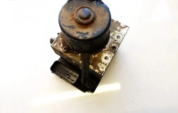 Volkswagen Golf IV ABS Pump 1J0907379 1J0614117A