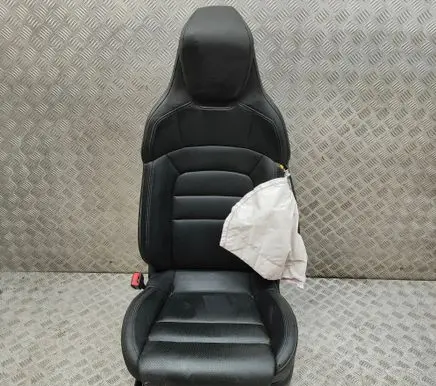 Porsche Taycan 9J1 Front driver seat 992881105E