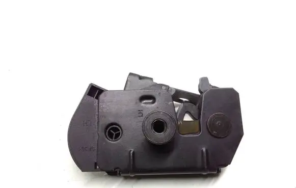 Volvo XC90 Tailgate lock latch 31299220