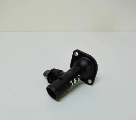 Volkswagen Touran I Engine coolant pipe/hose 03L121121A