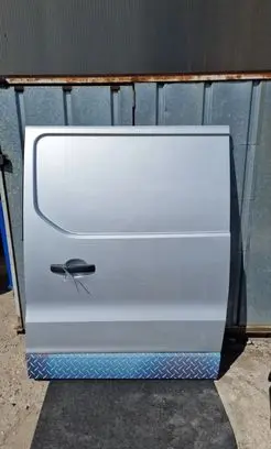 Opel Vivaro Front door upper hinge 