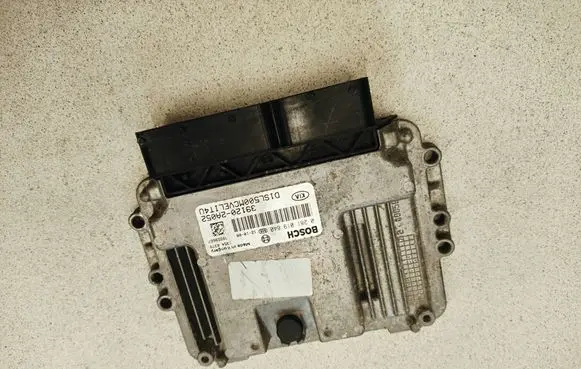 KIA Sportage Engine control unit/module 0281019640 39959667 391202A052