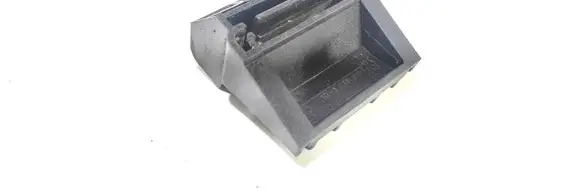 Land Rover Range Rover L322 Radiator mount bracket 1439116