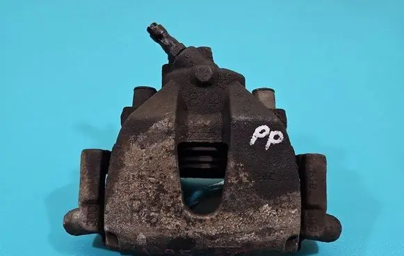 Front brake caliper