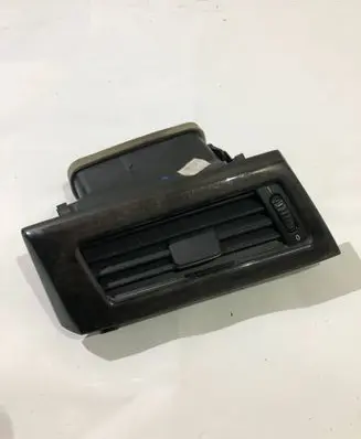 BMW 5 E60 E61 Dash center air vent grill 64226910731 5112001 14121810
