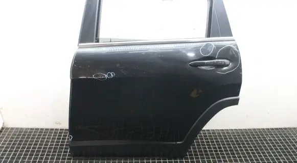 Jeep Cherokee Rear door
