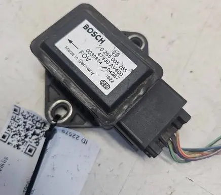 Nissan Primera ESP acceleration yaw rate sensor 0265005265