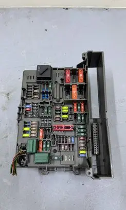 BMW X1 E84 Fuse module 106887