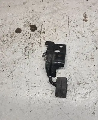 Audi A4 S4 B9 Muffler mount bracket/holder 8W0253144F