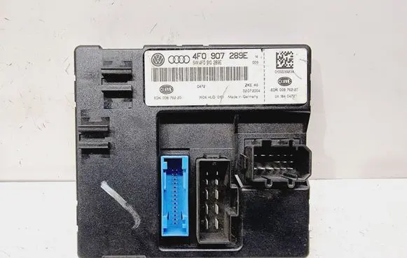 Audi A6 S6 C6 4F Central body control module 4F0907289E 4F0910289E