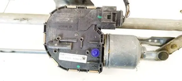 Skoda Octavia Mk3 (5E) Wiper motor 5E1955119