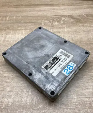Toyota Yaris Verso Engine control unit/module ECU 8966152280 2110007430