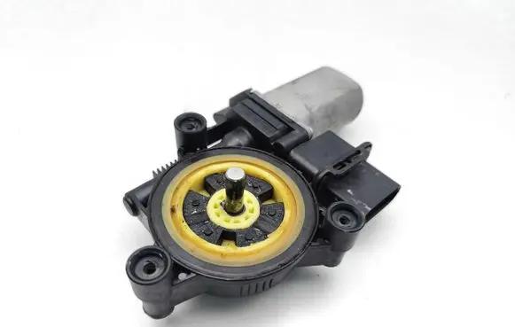 BMW 1 F20 F21 Front door window regulator motor 5YY0568 71015003