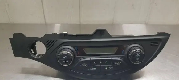 Toyota Yaris Climate control unit 559000D800 16DEC078 16DFC07B