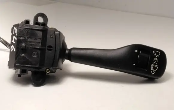 BMW 3 E46 Wiper control stalk 8363669 01204020