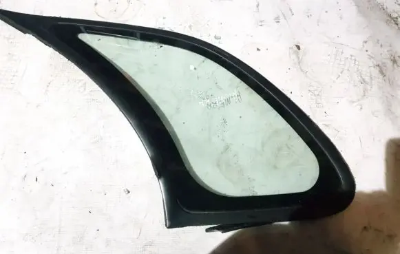 Nissan Almera Rear side window