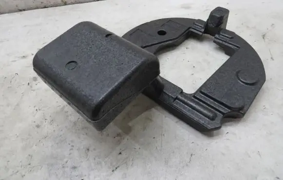 Audi A7 S7 4G Spare wheel section trim 
