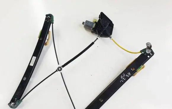 Audi A3 8Y Front window lifting mechanism without motor 8Y0837462 E04175101