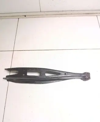 Subaru Forester SK Rear upper control arm/wishbone H9X05DA
