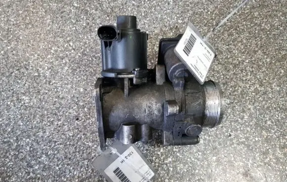 Volkswagen Transporter - Caravelle T5 EGR valve 0761258063A