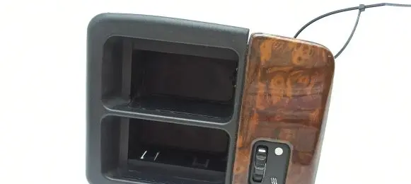 Rear air vent grill