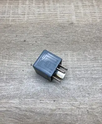 Renault Laguna I Other relay 7700421178 V23134M52X330