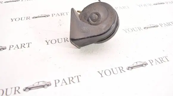 BMW 3 E46 Horn signal 8379710