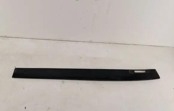 Mercedes-Benz GL X166 Roof trim bar molding cover A1666900180