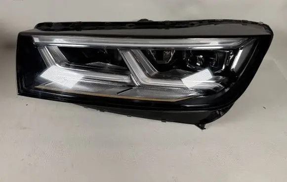 Audi Q5 SQ5 Headlight/headlamp 80A941033