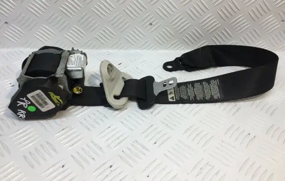 Jeep Patriot Front seatbelt 605673964C