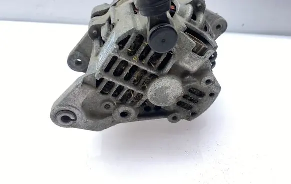 Subaru Forester SF Generator/alternator 23700AA430