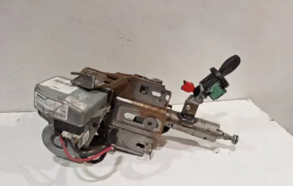 Renault Clio III Steering wheel axle 8200937939