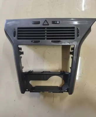 Opel Astra H Radio/GPS head unit trim 13141091 13141085