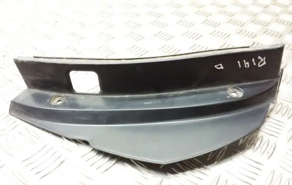 Subaru Legacy Rear/tail light trim molding 