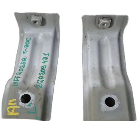 Volkswagen T-Roc Fender mounting bracket 