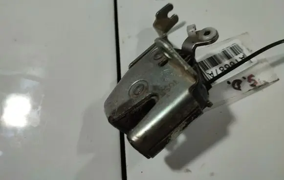 Tailgate/trunk/boot lock/catch/latch