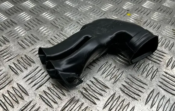 Ford Mondeo MK IV Cabin air duct channel 7G9118C299AD 7G9118C299 D2L4A