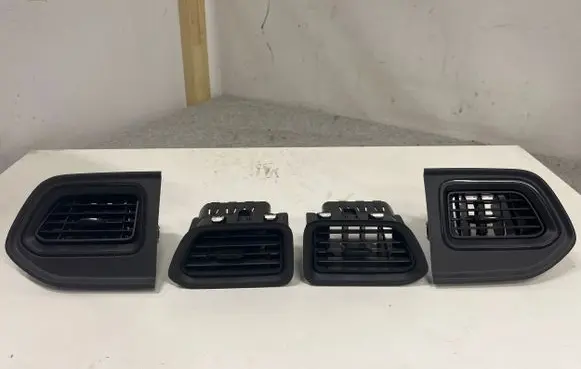 Renault Master III Dashboard side air vent grill/cover trim 682608971r 687518035r 687517173r
