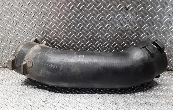 Audi A4 S4 B6 8E 8H Intercooler hose/pipe