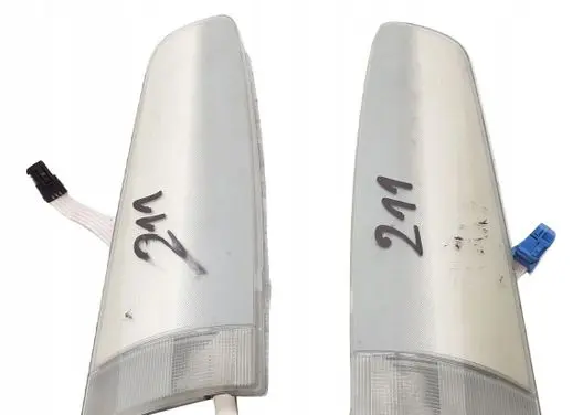 Mercedes-Benz C W203 Front seat light